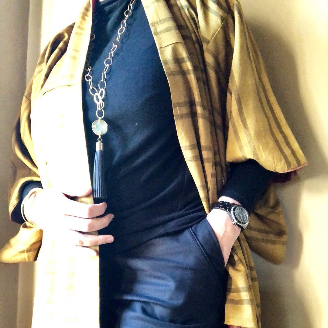 Customer wearing Sumo Vintage